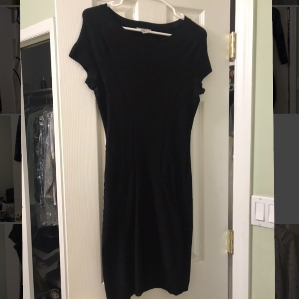 H&M Short Sleeved Geometric Dress